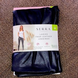 Serra ladies faux leather leggings with tags